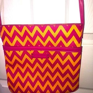 Vera Bradley Chevron crossbody purse